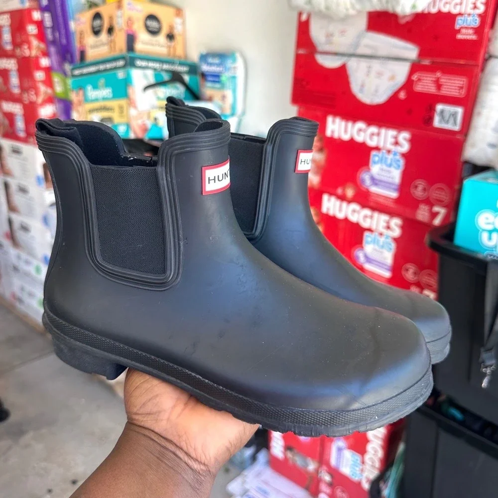 Hunter Women's Original Chelsea Rubber Rain Boots US Size 9 Matte Black